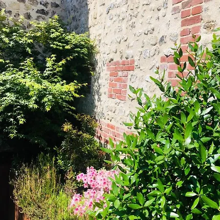 Дом отдыха Maison D'architecte En Plein Coeur D'honfleur Avec Bain Nordique Онфлёр