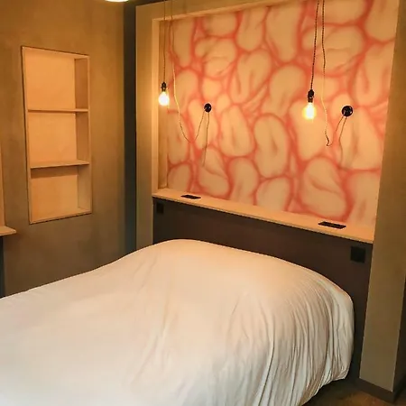 Дом отдыха Maison D'architecte En Plein Coeur D'honfleur Avec Bain Nordique Онфлёр