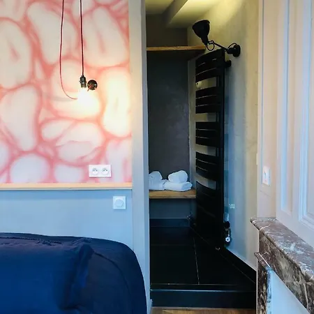 Дом отдыха Maison D'architecte En Plein Coeur D'honfleur Avec Bain Nordique Онфлёр