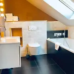 Maison D'architecte En Plein Coeur D'honfleur Avec Bain Nordique Honfleur
