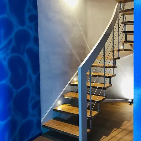 Vakantiehuis Maison D'architecte En Plein Coeur D'honfleur Avec Bain Nordique