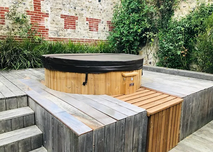 Holiday home Maison D'architecte En Plein Coeur D'honfleur Avec Bain Nordique Honfleur