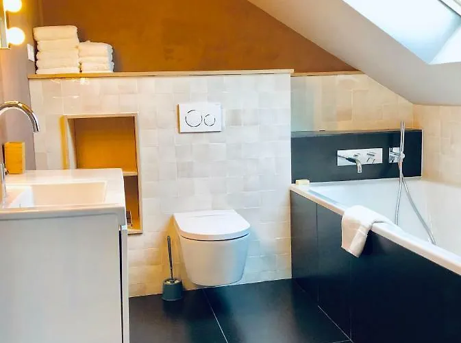 Maison D'architecte En Plein Coeur D'honfleur Avec Bain Nordique Honfleur